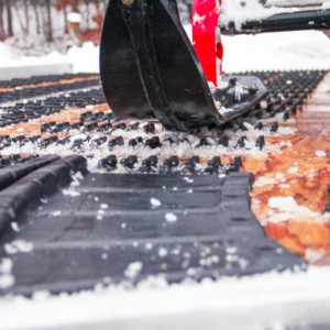 Snowmobile Loading - Open V-nose w/FlexGlide